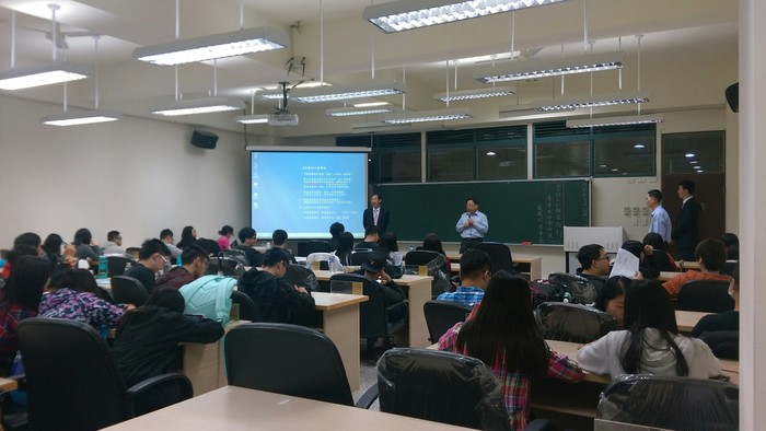 1050516張威珍會計師圖片